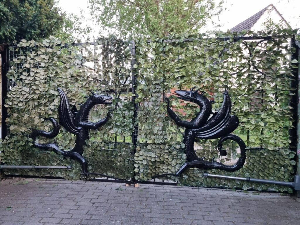 Drachentor Im Landhaus Annemarie