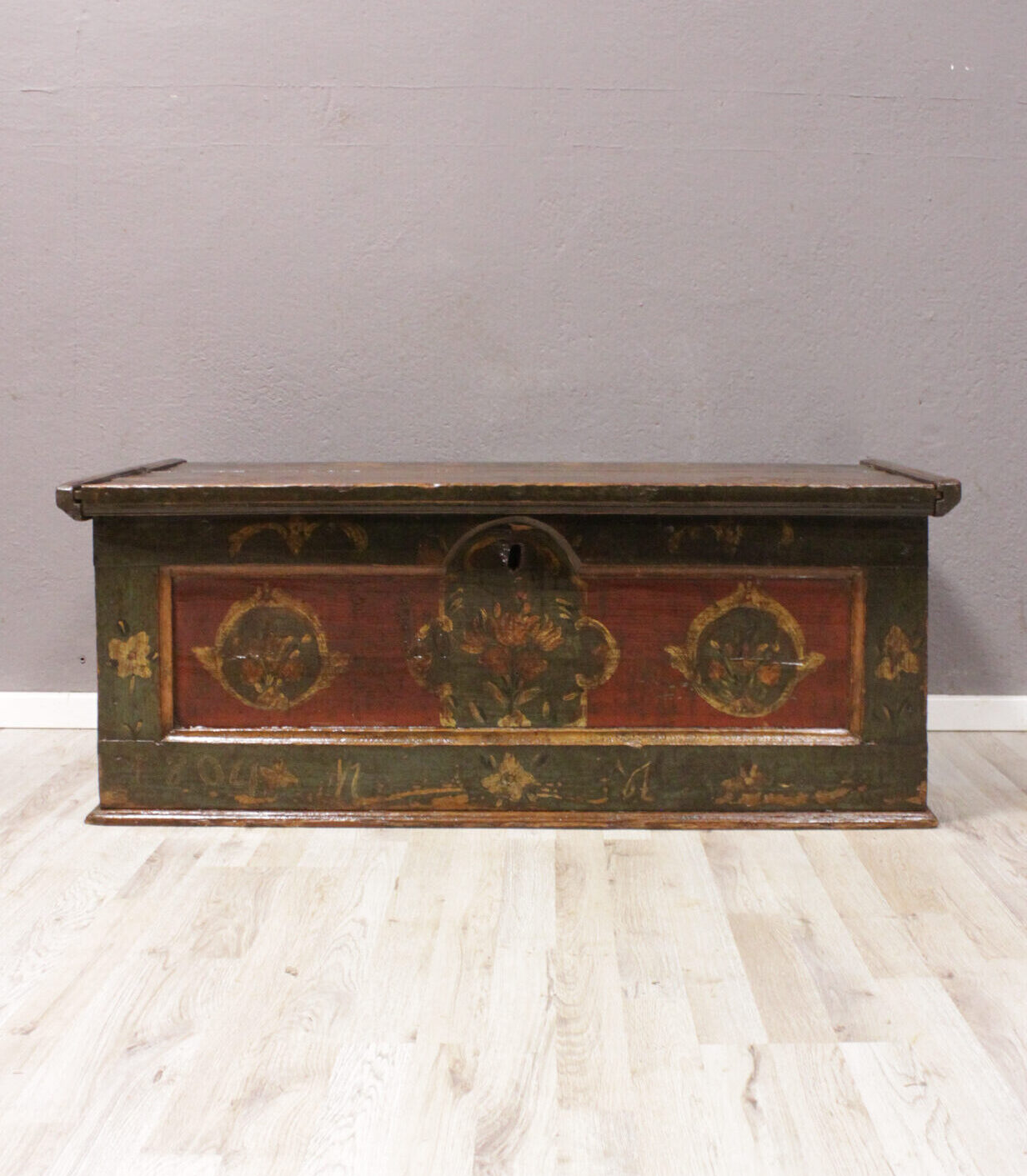 Antike Bauerntruhe kaufen bei Antik & Stil